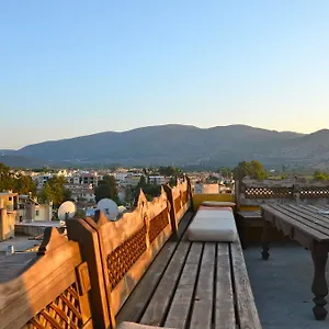 Homeros & Konukevi Selçuk